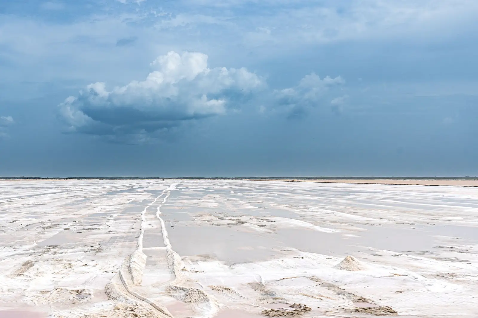 Makgadikgadi Pans, on a private reserve at the edge of Ntwetwe Pan